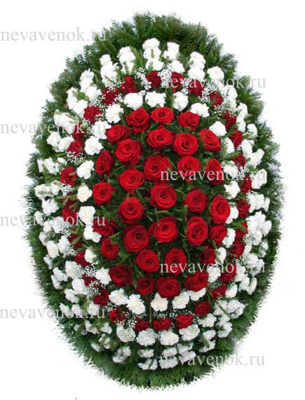 Ритуальный венок из живых цветов (цвет: красный, белый)